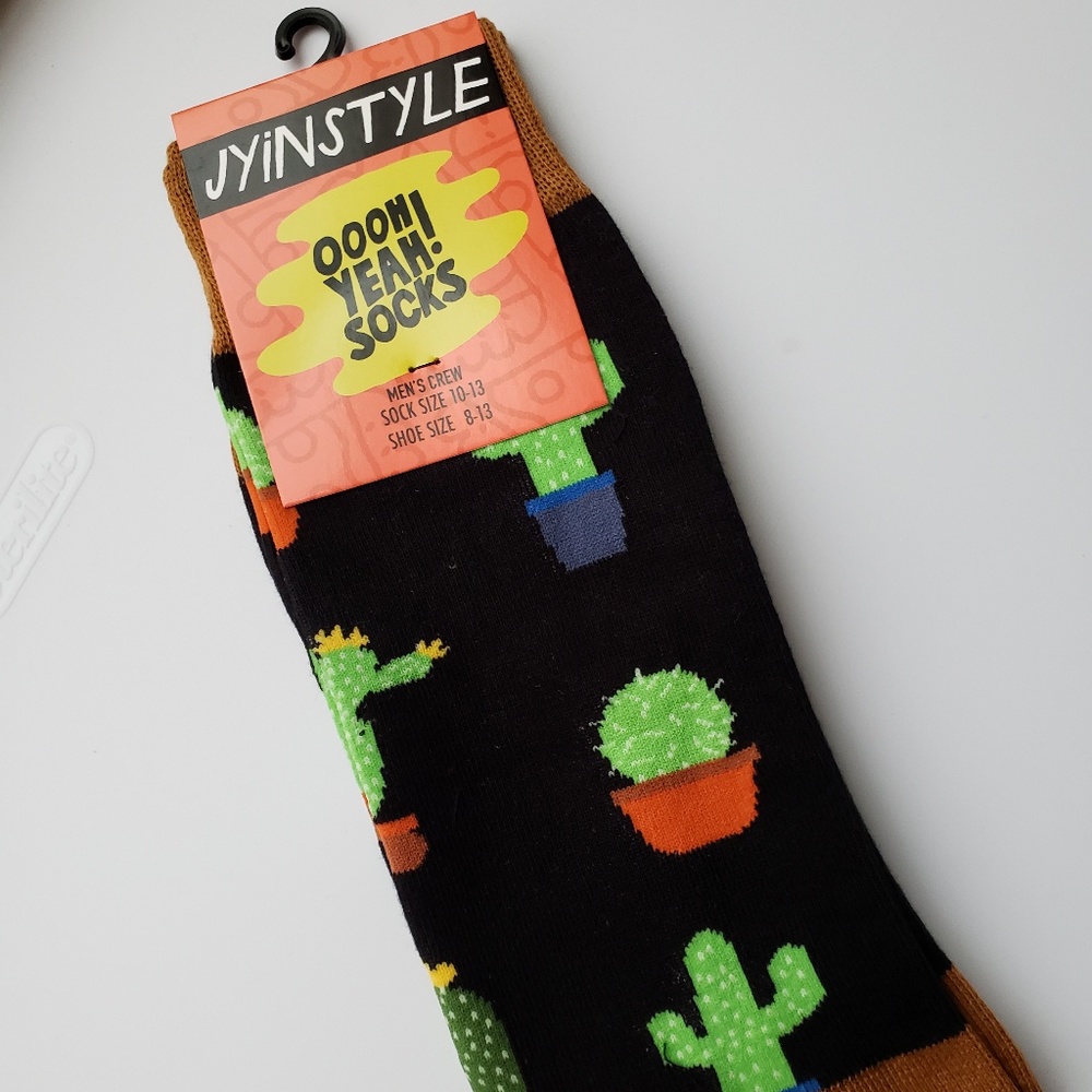 Men's Crew Socks - Cactus Plants